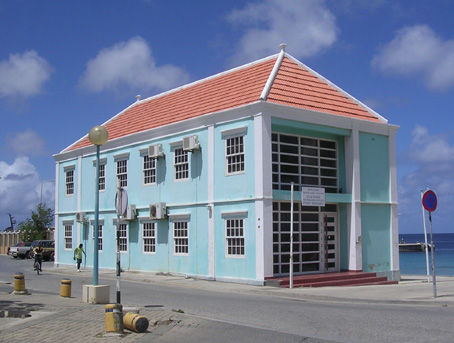 Customs building
