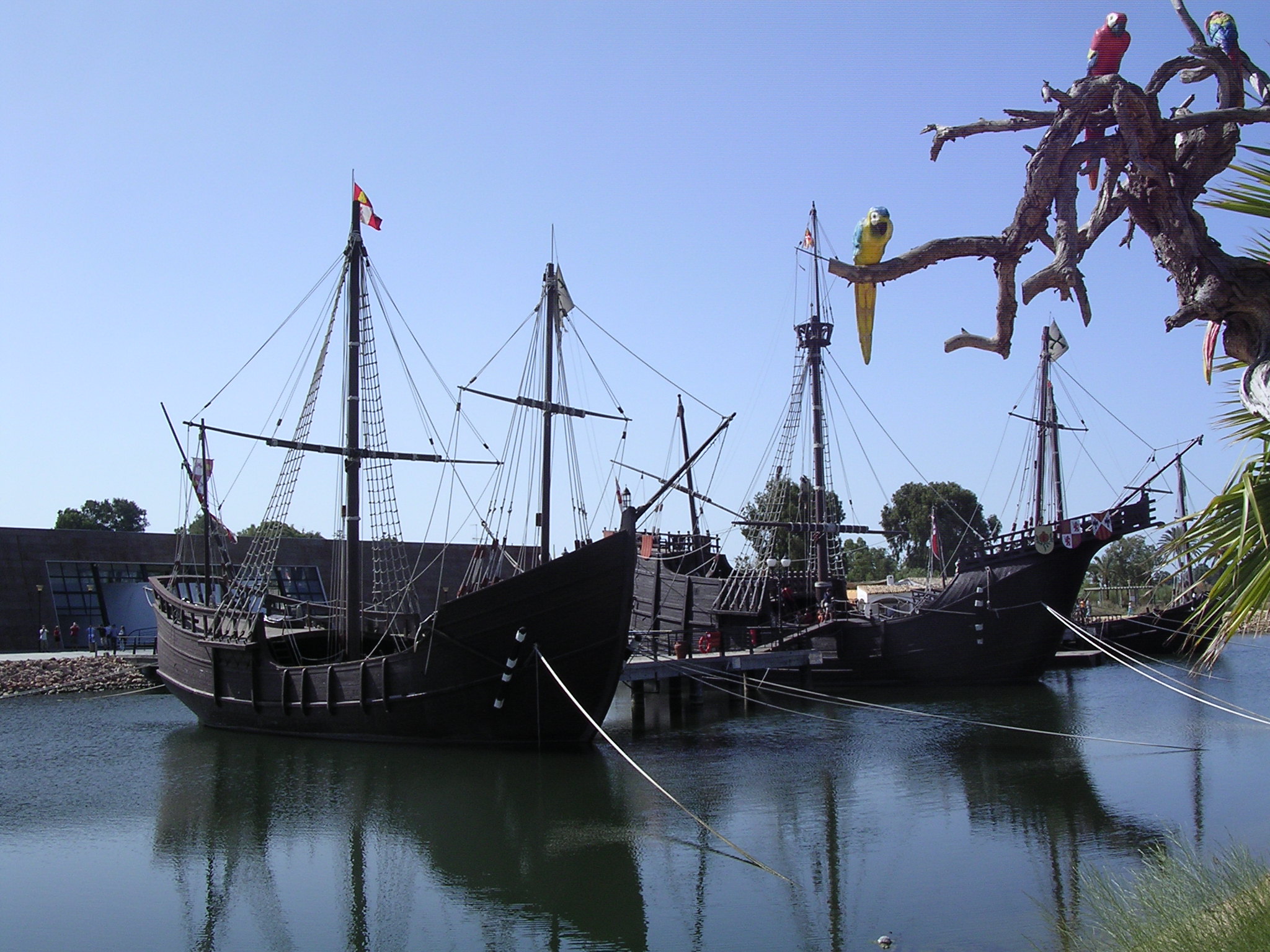 Columbus, ships